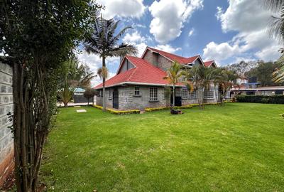 5 Bed House with En Suite in Karen - 2