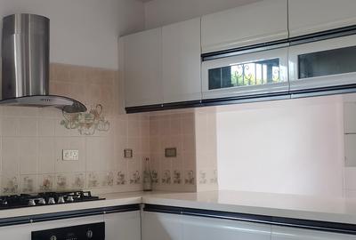 4 Bed Villa with En Suite in Runda - 2