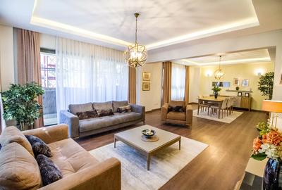 Serviced 3 Bed Apartment with En Suite at Rosewood Avenue - 4