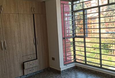 1 Bed Apartment with En Suite in Ruaka