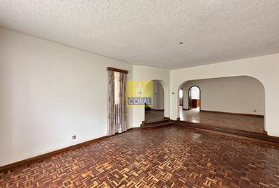 4 Bed Townhouse in Brookside - 2