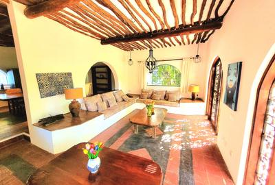3 Bed Villa with En Suite in Diani - 3