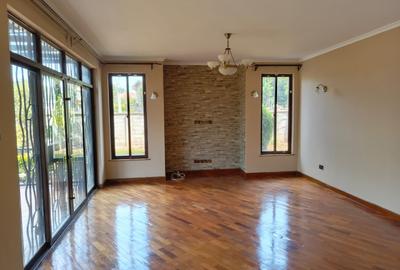 4 Bed House with En Suite at Ridgeways
