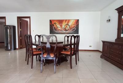 4 Bed Townhouse with En Suite at Westlands