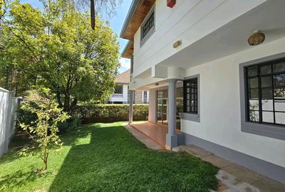 4 Bed Townhouse with En Suite in Lavington - 3