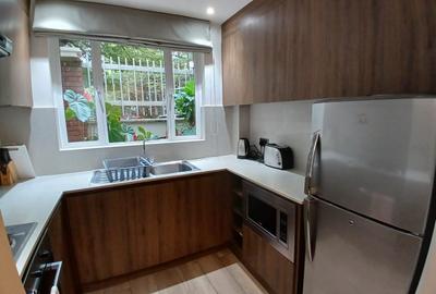 Serviced 1 Bed Apartment with En Suite in Westlands Area - 4