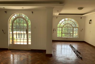 4 Bed Townhouse with En Suite at Ruaka Drive - 4