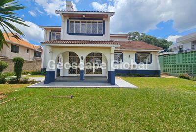 4 Bed House with En Suite in Runda