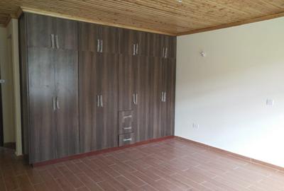 3 Bed House with Swimming Pool in Ngong - 4