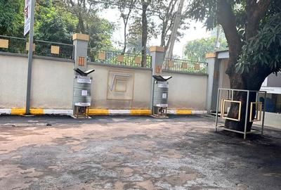 Commercial Property with Service Charge Included in Westlands Area