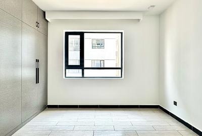 1 Bed Apartment with Swimming Pool in Lavington - 3