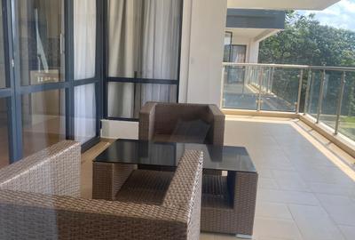 Serviced 2 Bed Apartment with En Suite at Brookside - 3