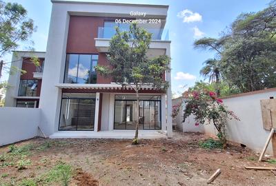 5 Bed Townhouse with En Suite at Issac Gathanju Road.