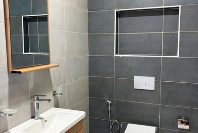 1 Bed Apartment with En Suite at Argwings Kodhek - 4