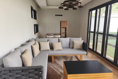 4 Bed Villa with En Suite at Jacaranda Avenue - 3