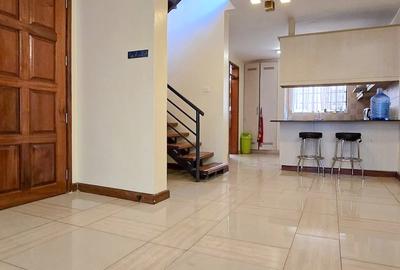 3 Bed Apartment with En Suite at Riverside Drive - 3