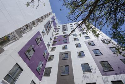 Serviced 1 Bed Apartment with En Suite at Garden City - 2