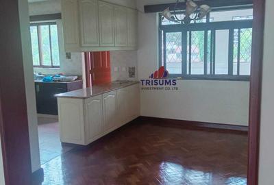 3 Bed Apartment with En Suite at Westland