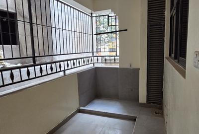 3 Bed Apartment with En Suite at Parklands - 3