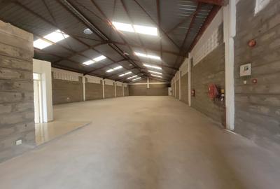 6,763 ft² Warehouse with Backup Generator in Industrial Area