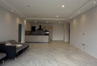 3 Bed Apartment with En Suite at Westlands - 4