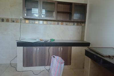 Serviced 2 Bed Apartment with En Suite at Mount Kenya Road