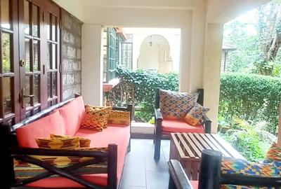 4 Bed Villa with Backup Generator in Lavington