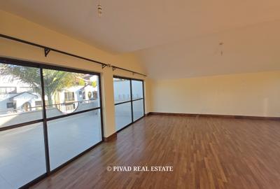 5 Bed Townhouse in Westlands Area - 3