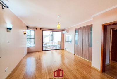 Serviced 2 Bed Apartment with En Suite at Argwings Kodhek