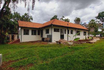 Commercial Property in Lavington