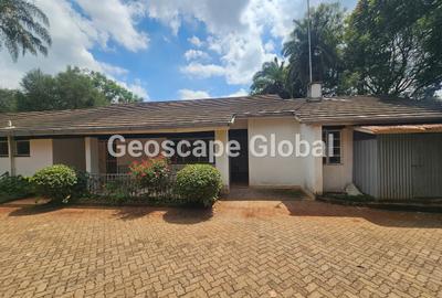 4 Bed House with En Suite in Loresho - 3