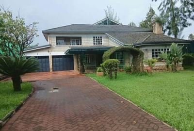4 Bed Villa with En Suite at Mimosa