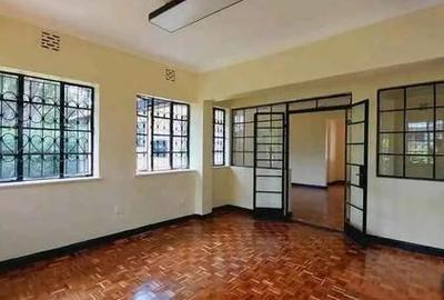 Commercial Property in Lavington