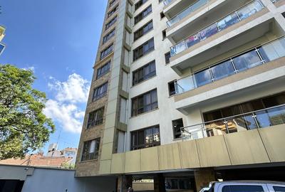 Serviced 4 Bed Apartment with En Suite in Kilimani