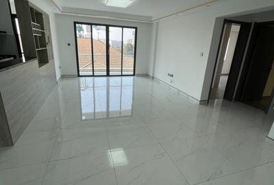 2 Bed Apartment with En Suite in Kilimani - 4