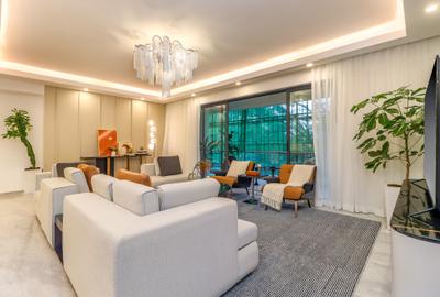 5 Bed Apartment with En Suite in Lavington