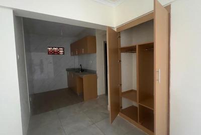 Bedsitter in Kileleshwa - 3