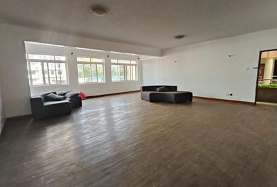 3 Bed Apartment with En Suite at Brookside Drive - 3