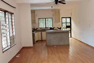 4 Bed House with En Suite at Malindi - 4