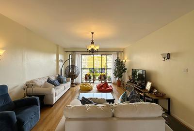 3 Bed Apartment in Brookside - 2