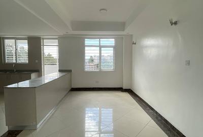 4 Bed Apartment with En Suite in Lavington