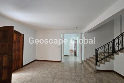 5 Bed House with En Suite in Gigiri