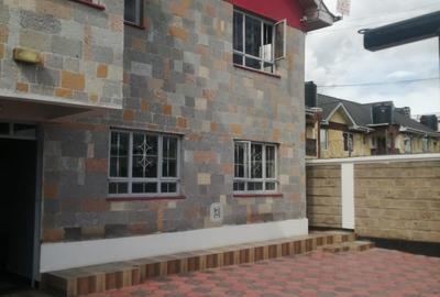 5 Bed Townhouse with En Suite in Syokimau
