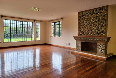 5 Bed House with En Suite at New Kitisuru