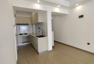 2 Bed Apartment with Swimming Pool at Behind Yaya Centre Mall - 4