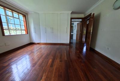 4 Bed House with En Suite at Runda - 4