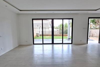 4 Bed Townhouse with En Suite at Brookside - 2