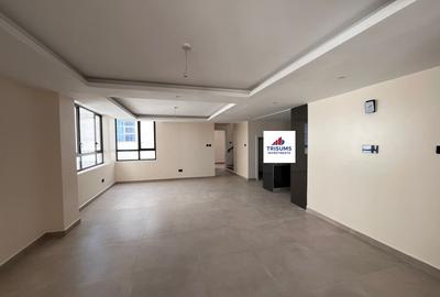 4 Bed Apartment with En Suite in Westlands Area