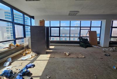 2,000 ft² Office with Service Charge Included at Parklands Road - 2