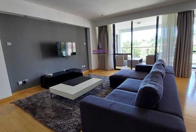 Serviced 2 Bed Apartment with En Suite at Brookside Drive - 2